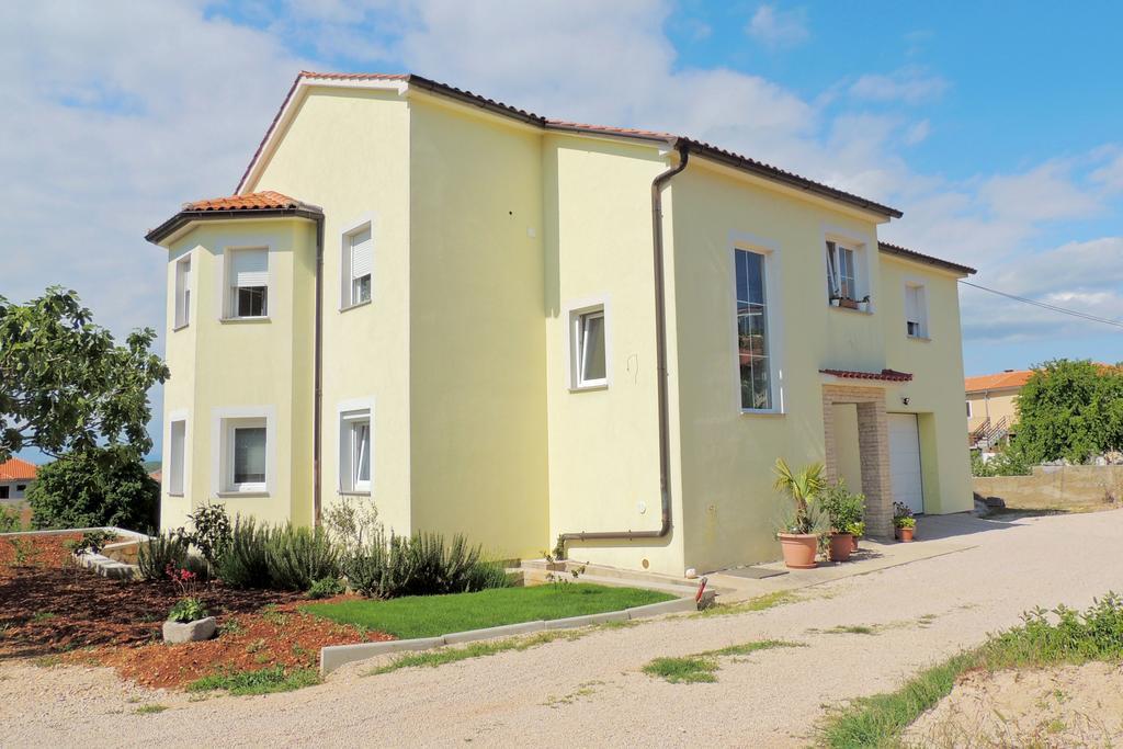 Private Accommodation Kirincic Vrh  المظهر الخارجي الصورة